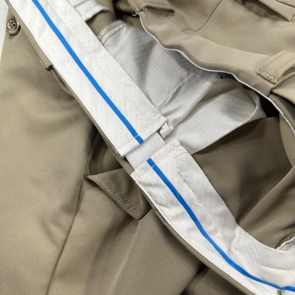 Haggar Men's Size 36X34 Khaki Pant Flex Waist Preowned - Picture 11 of 12